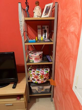 Estantería madera y metal