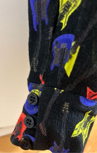 Blusa Dolores Promesas Estampada Guitarras