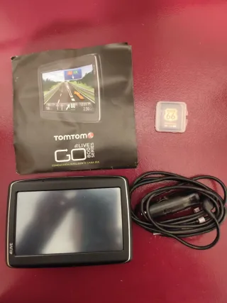 GPS TomTom GO 800 LIVE + Tarjeta SD
