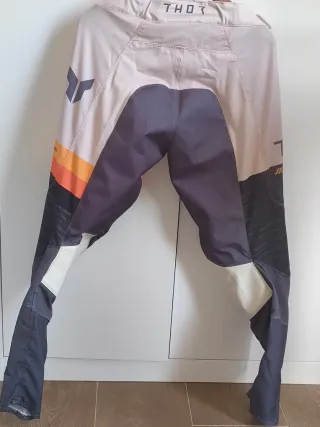 Pantalones Motocross Thor Grises y Blancos