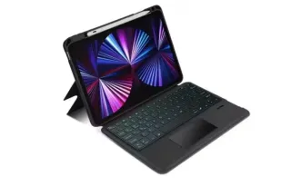 Funda magnética con teclado para iPad