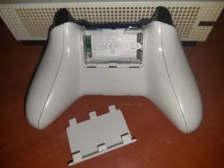 Xbox one Serie S + Mando y Cables