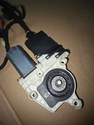 Motor elevalunas grupo vag