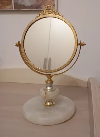 Specchio da tavolo antico dorato