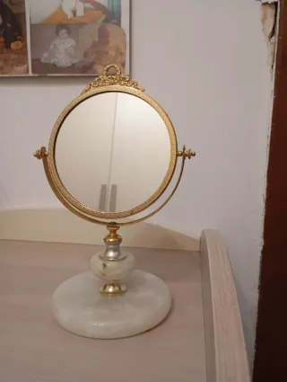 Specchio da tavolo antico dorato