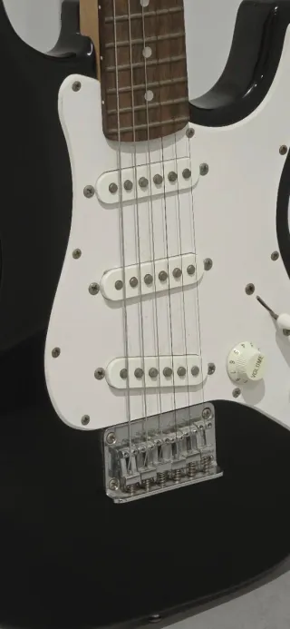 Chitarra elettrica Squier Mini Stratocaster Fender