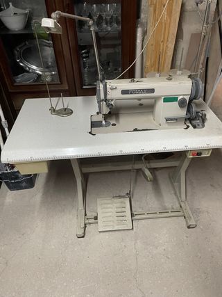 Máquina de coser industrial FOMAX