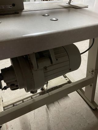 Máquina de coser industrial FOMAX