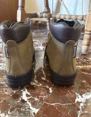 Botas de montaña talla 40 unisex