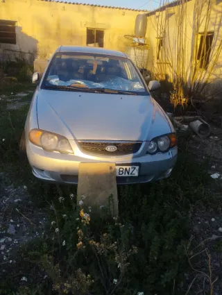 Despiece Kia shuma dos