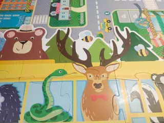 Puzzle autobús escolar animales