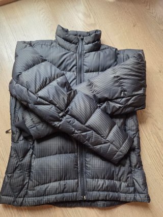 Chaqueta Columbia Mujer Talla M Puños ajustables.