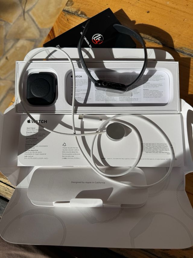 Apple Watch Series 10 GPS + Cellular Negro