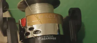 Caña de pescar con carrete