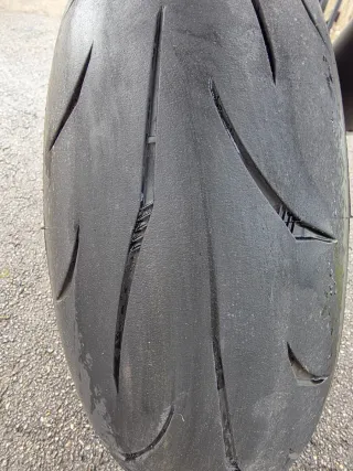 Yamaha R1 Sportbike