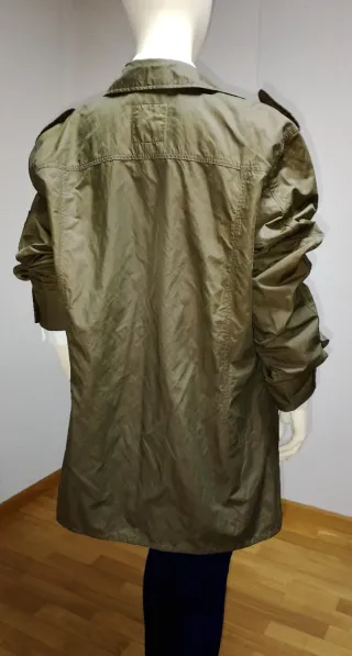 Sobrecamisa verde militar