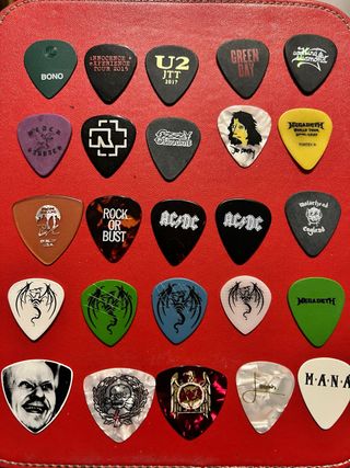 Púas de guitarra rock y metal pick guitar 45€