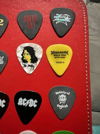 Púas de guitarra rock y metal pick guitar 45€