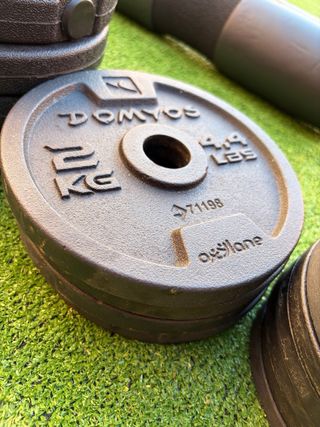 Gym. Set de pesas. Fitness. Musculación