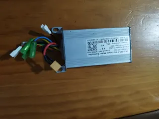 Controlador y Batería Patinete Eléctrico 60€ dos