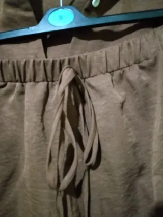 Conjunto marrón de mujer sin estrenar