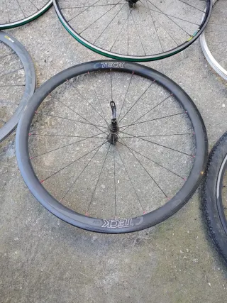 Ruedas de Bicicleta y Cuadro