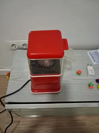 Máquina de palomitas roja