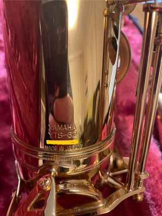 Saxofón Tenor Yamaha YTS 62 Dorado. Saxo, música