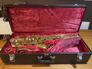 Saxofón Tenor Yamaha YTS 62 Dorado. Saxo, música