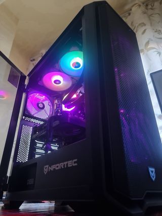 PC Gaming RTX 4060TI Ryzen 7 5800X 32GB RAM