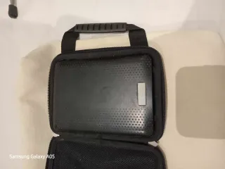 e Reader Inves Wi-Book 660 LT + estuche