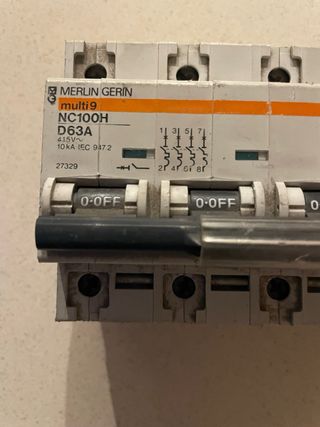 Interruptor Magnetotérmic NC100H D63A