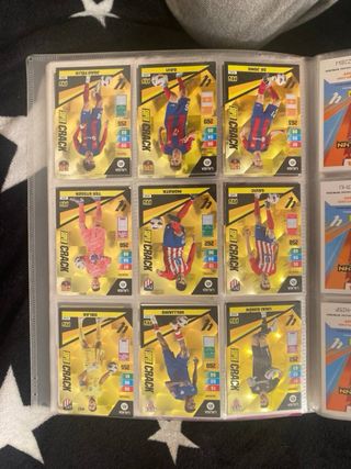 Colección Adrenalyn 2023-2024 casi completa