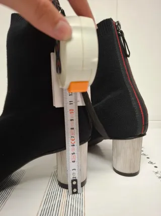 Botines Bershka calcetín negros talla 37