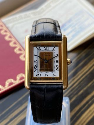 Must de Cartier Tank Vermeil con papeles