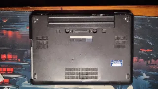 Dell Latitude E5440 para Piezas + Cargador
