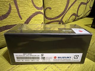 Suzuki Swift Sport 1/43 Amarillo