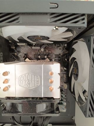 Intel i7 8700 + Placa B360M DS3H + Cooler + Caja