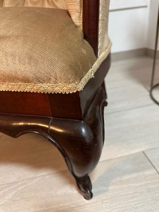 Butaca Isabelina Terciopelo y Madera