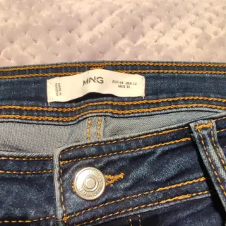 Vaqueros jeggins Mango azul oscuro talla 44