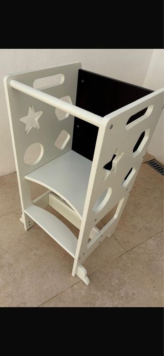 Torre de aprendizaje infantil