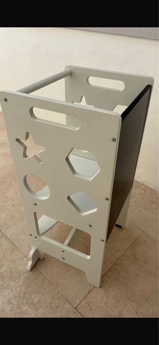 Torre de aprendizaje infantil