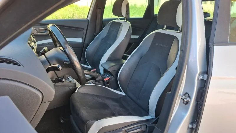 SEAT León 2.0 TSI S&S Cupra 2015, foto 13