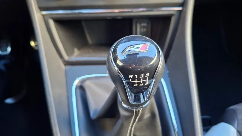 SEAT León 2.0 TSI S&S Cupra 2015, foto 18