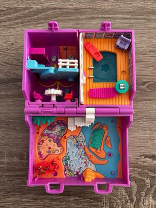 Vintage Polly Pocket Surf 'N Swim Island 1996