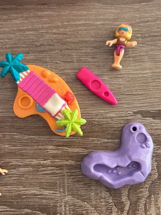 Vintage Polly Pocket Surf 'N Swim Island 1996