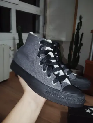Converse negras