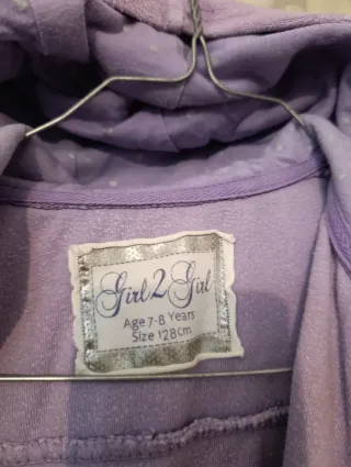 Casaco de menina lilás com capuz