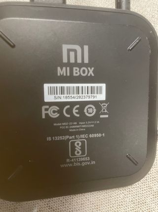Televisor Panasonic Negro Mas aparato mi box