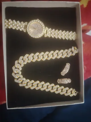 Conjuntos de hombre mujer de acero